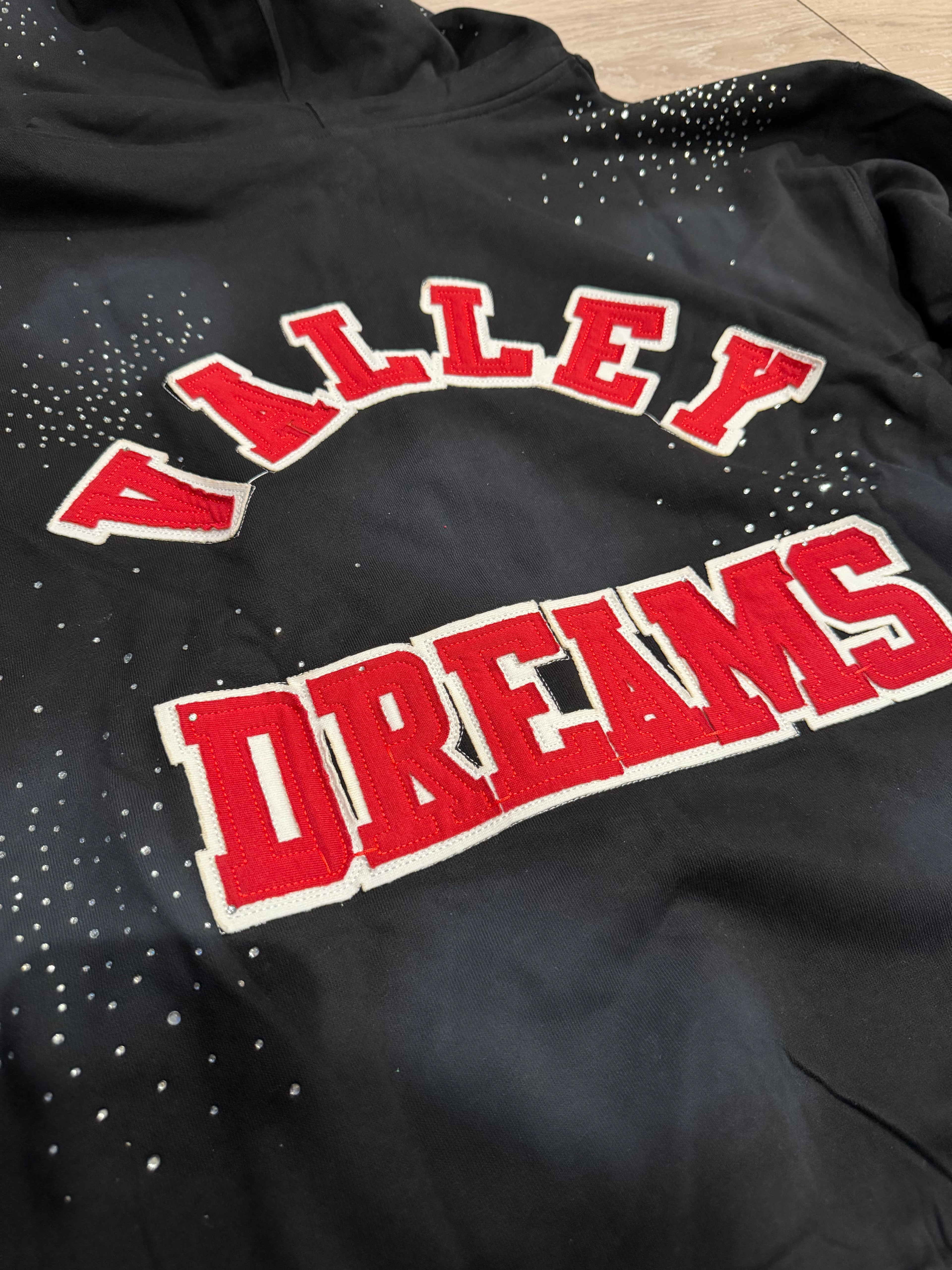 Vale Forever Pluto Cluster Black Zip Up
