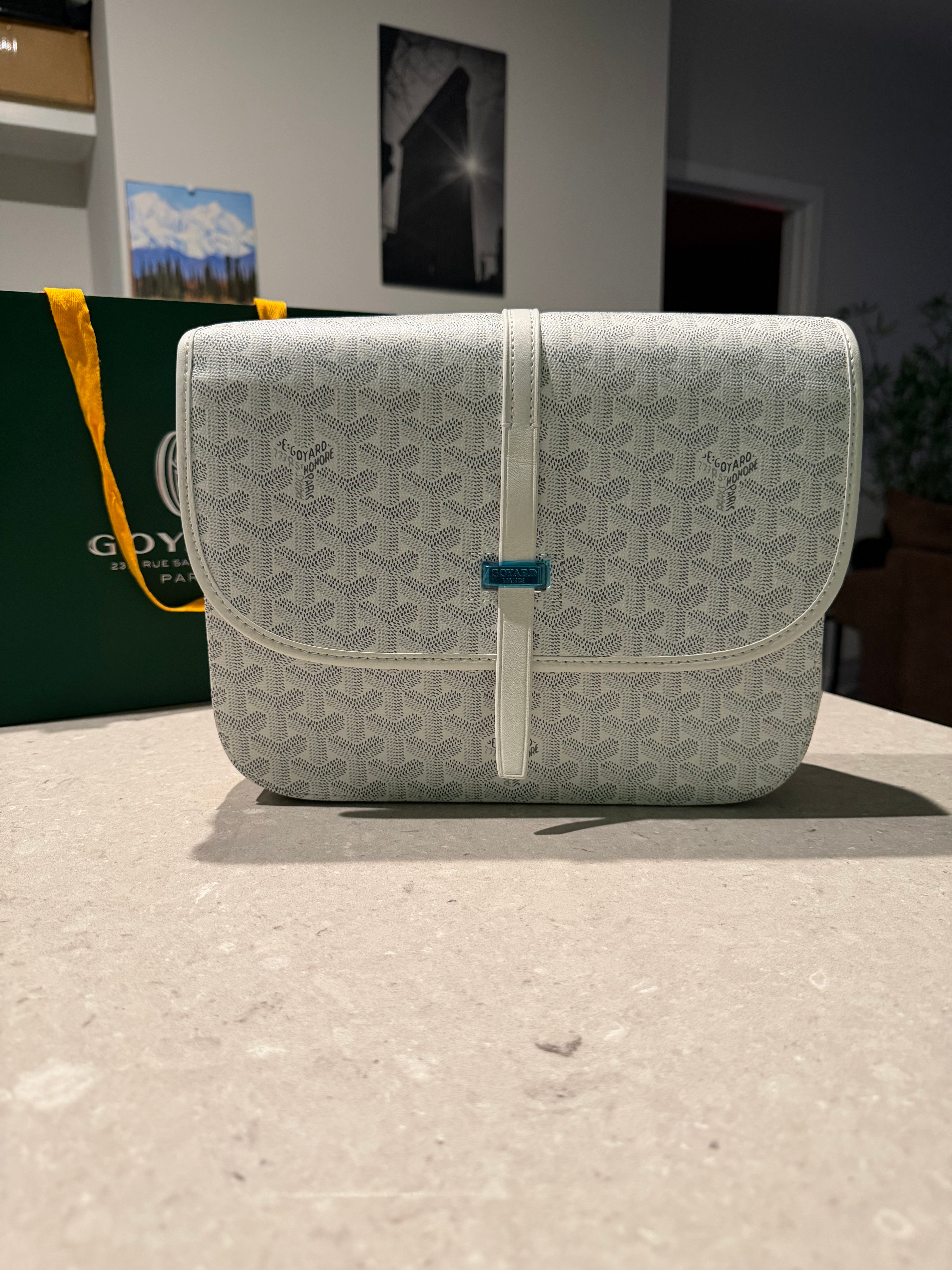 GY Messenger Bag - White