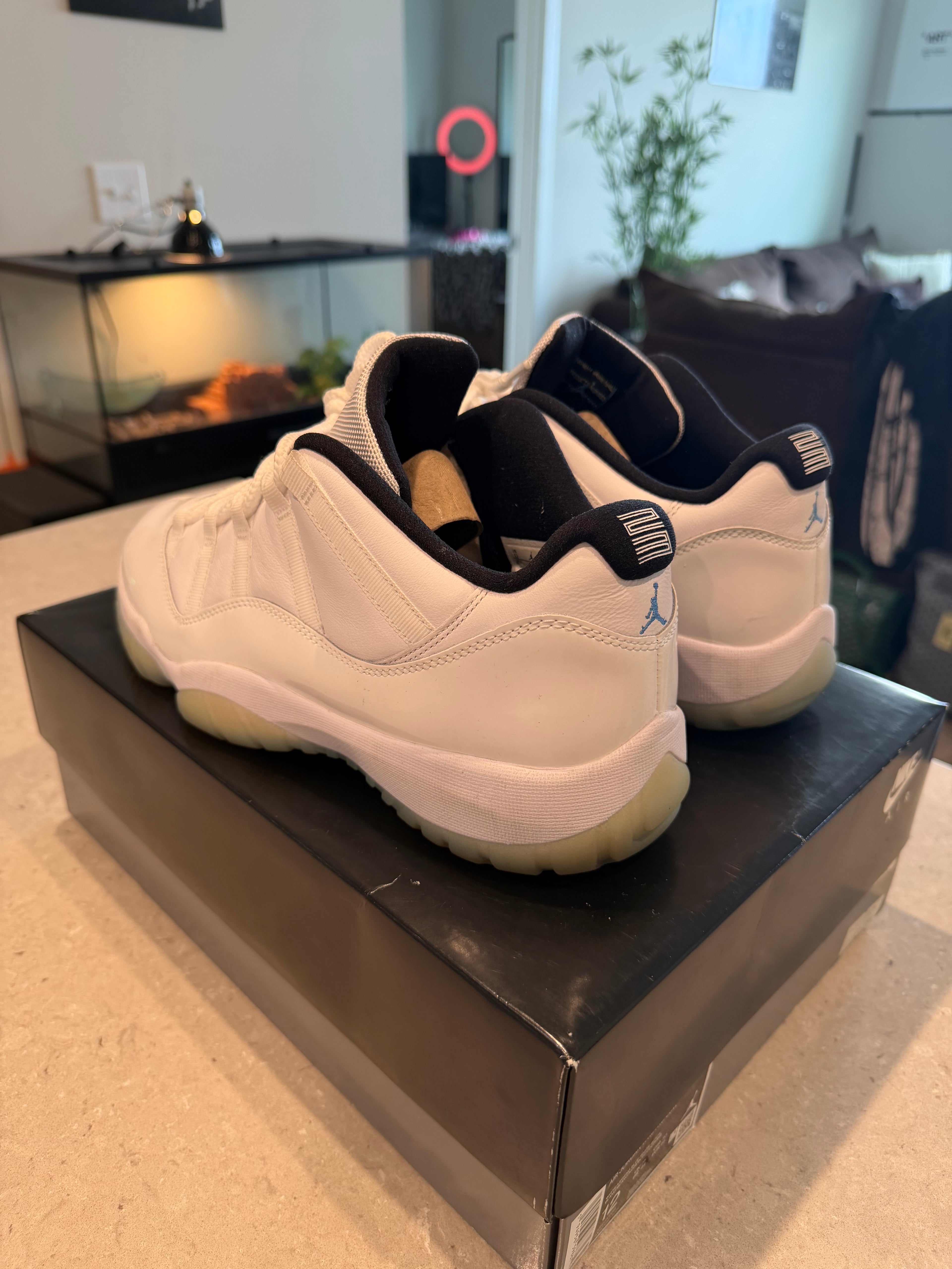 Air Jordan Retro 11 Low - Legend Blue