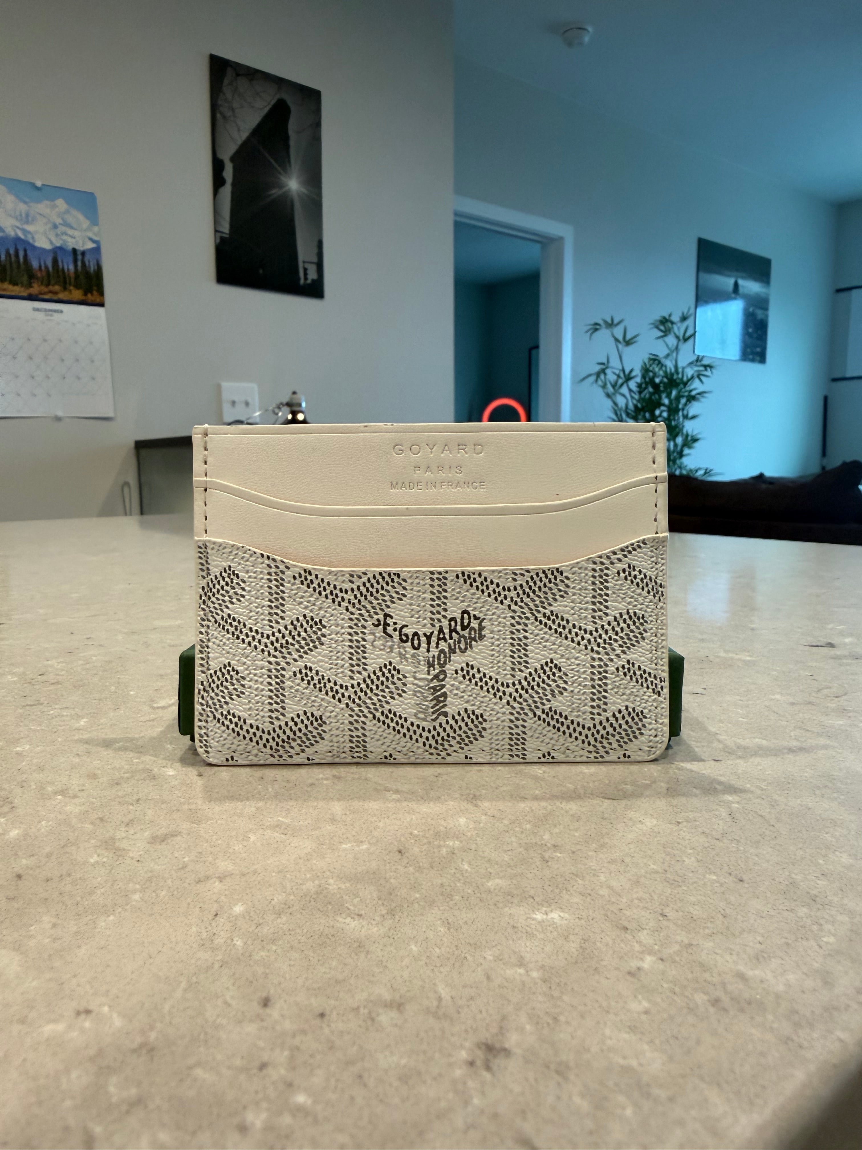 GY Cardholder - White