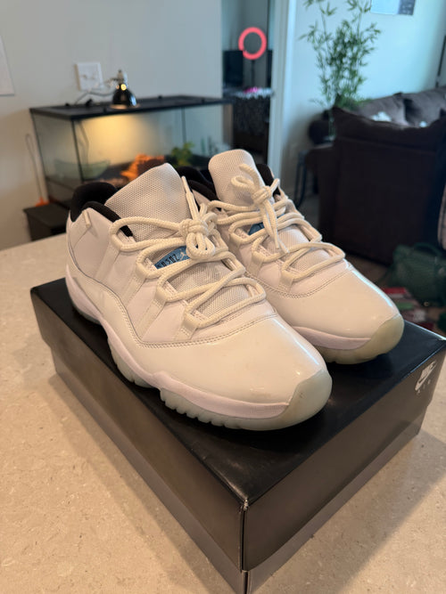 Air Jordan Retro 11 Low - Legend Blue