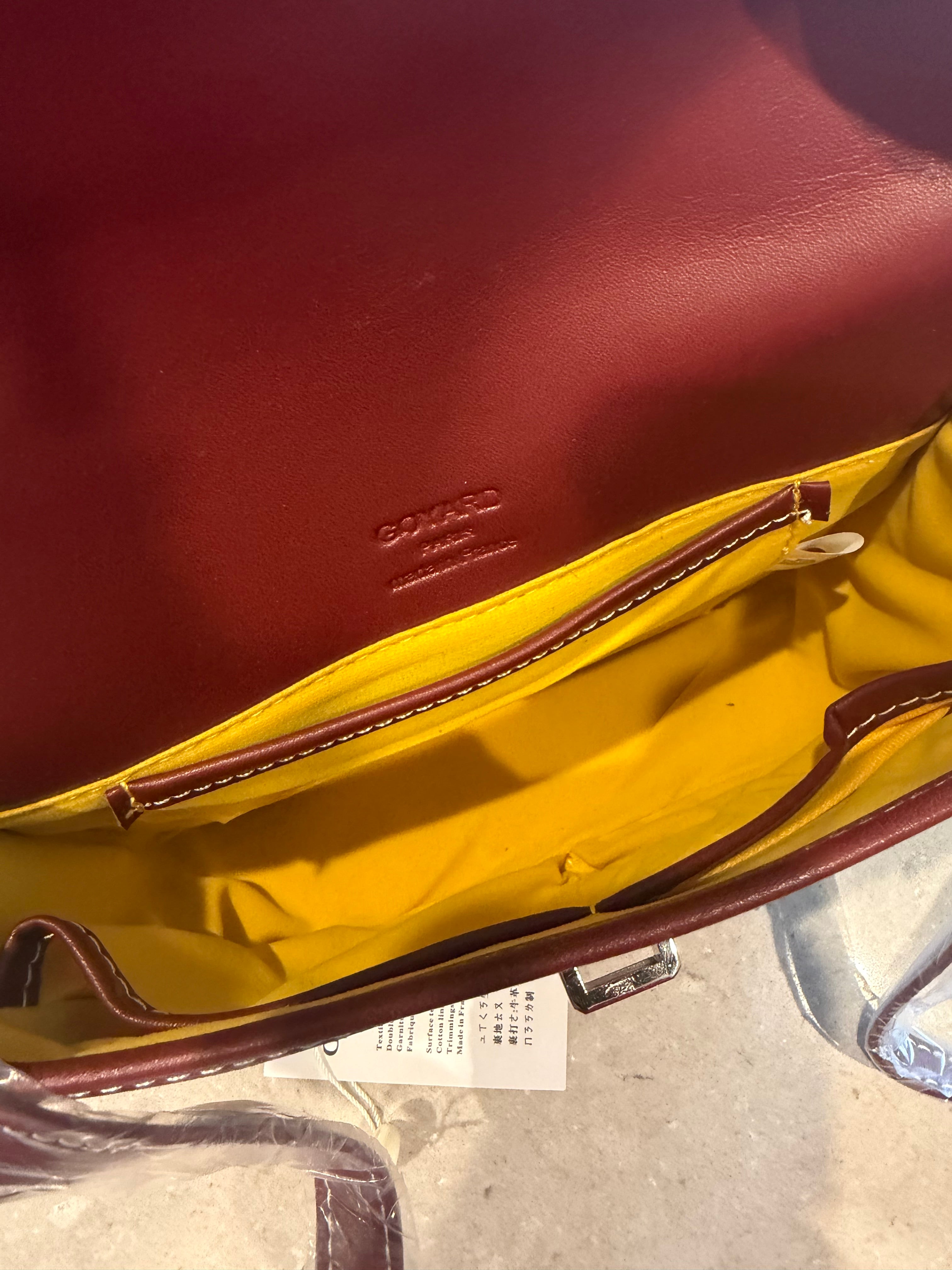 GY Messenger Bag - Maroon